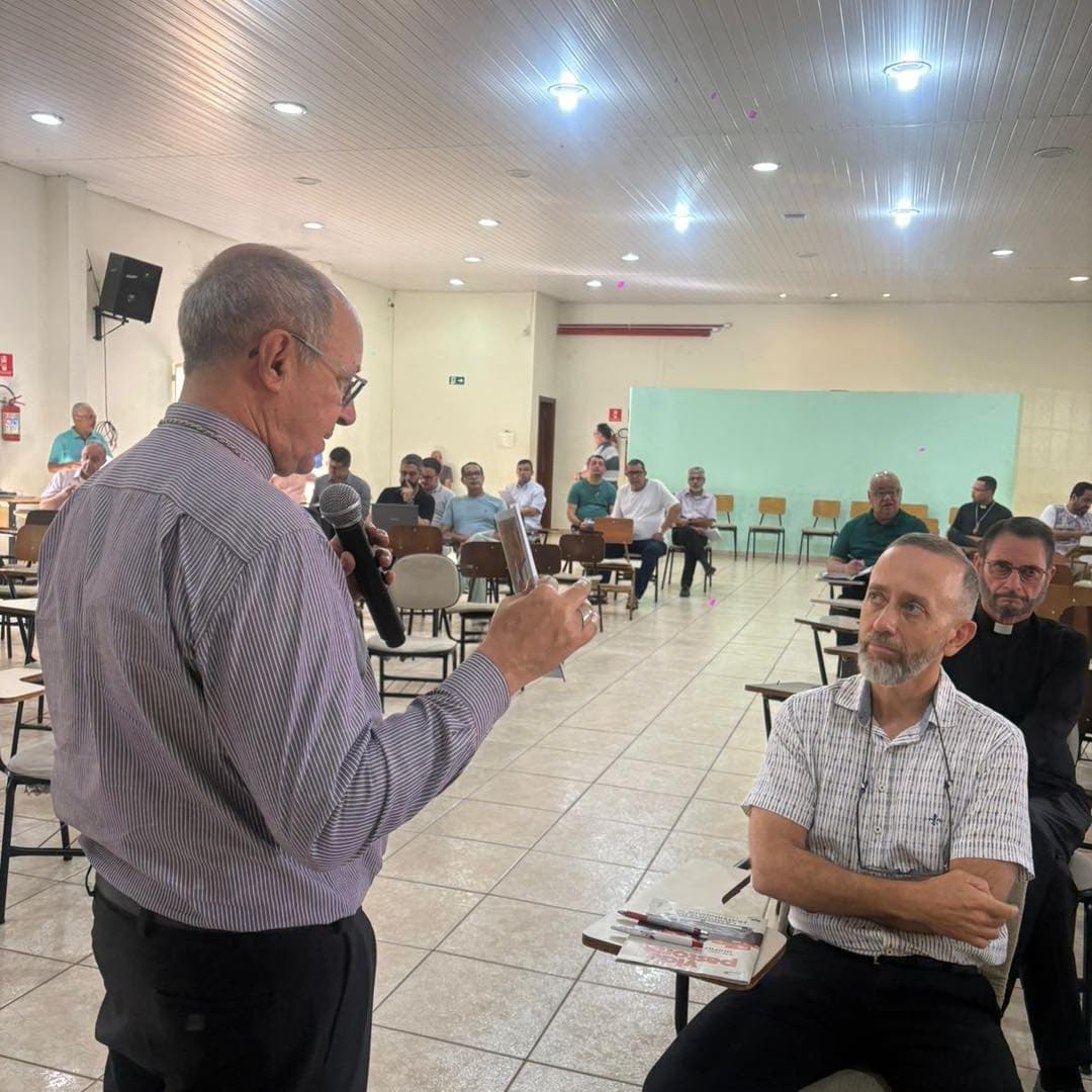 Presbíteros da Diocese de Lins participam do primeiro encontro do ano no ITEL