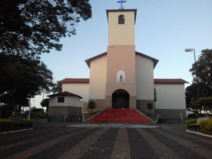 Paróquia Nossa Senhora Aparecida - Guaimbê